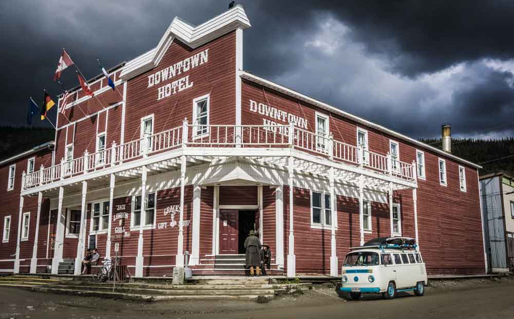 Downtown-Hotel-Dawson-City