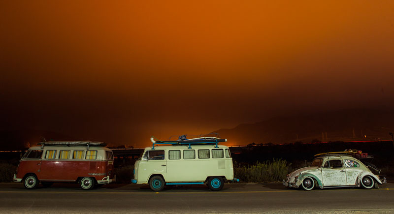 VW-Bus-at-Night