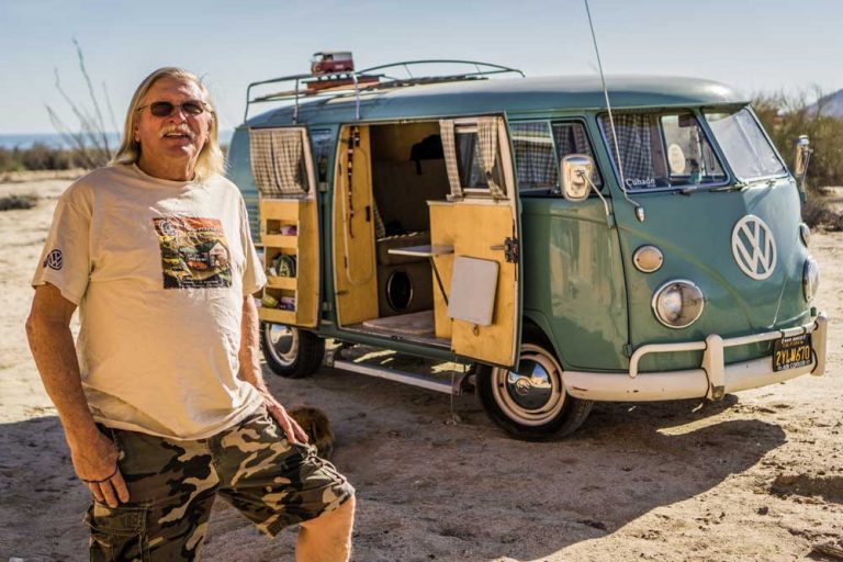 Guide To Van Life // An Experts Guide to Living in a Vehicle